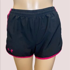 Girls Under Armour UA Heat Gear Black Pink Athletic Active Shorts Size YXL VGC